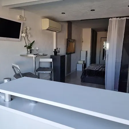 Jenna's Naturiste Cap D'agde