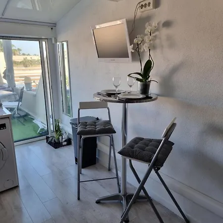 Jenna's Naturiste Cap D'agde アパート アグド